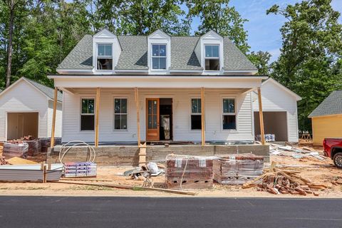 Photo of 1053 Fieldstone Lane, OXFORD, MS 38655 (MLS # 167495)