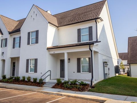 Photo of 3700 Brindle Court, OXFORD, MS 38655 (MLS # 167385)