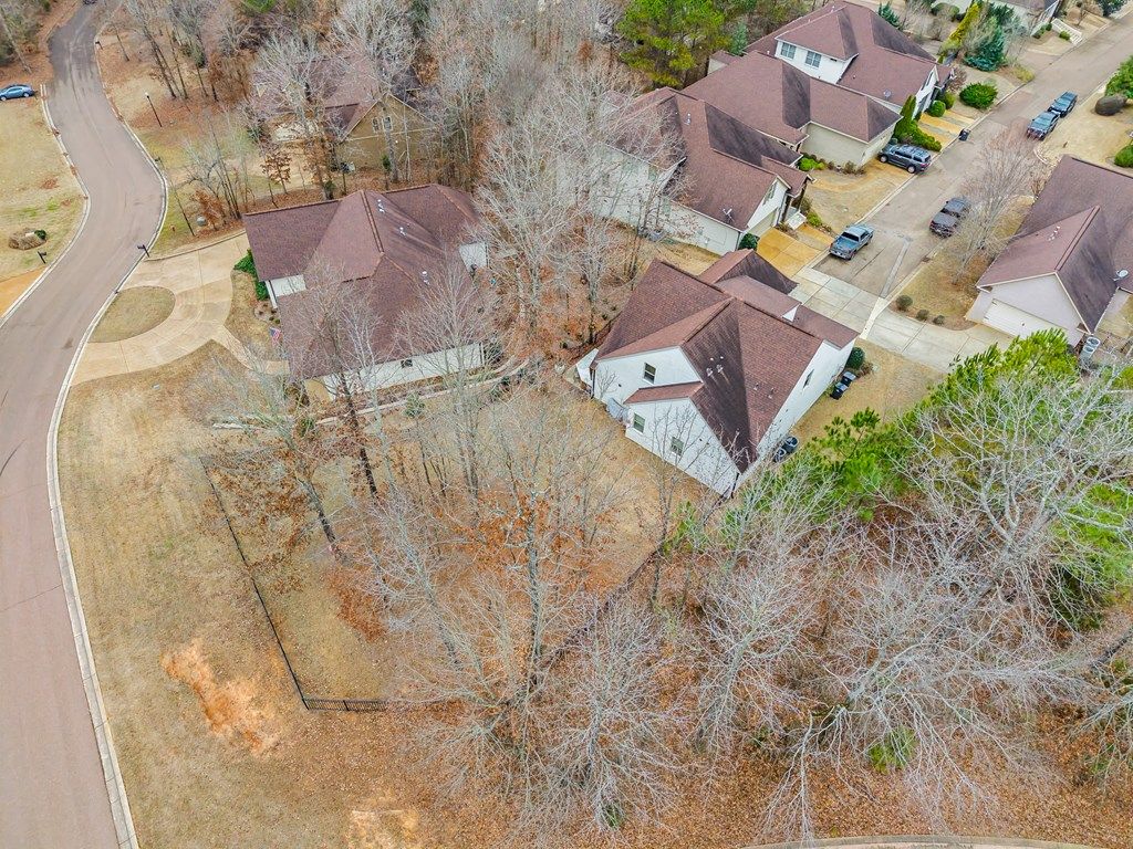 Photo of 420 Andalusia Dr, OXFORD, MS 38655 (MLS # 164373)