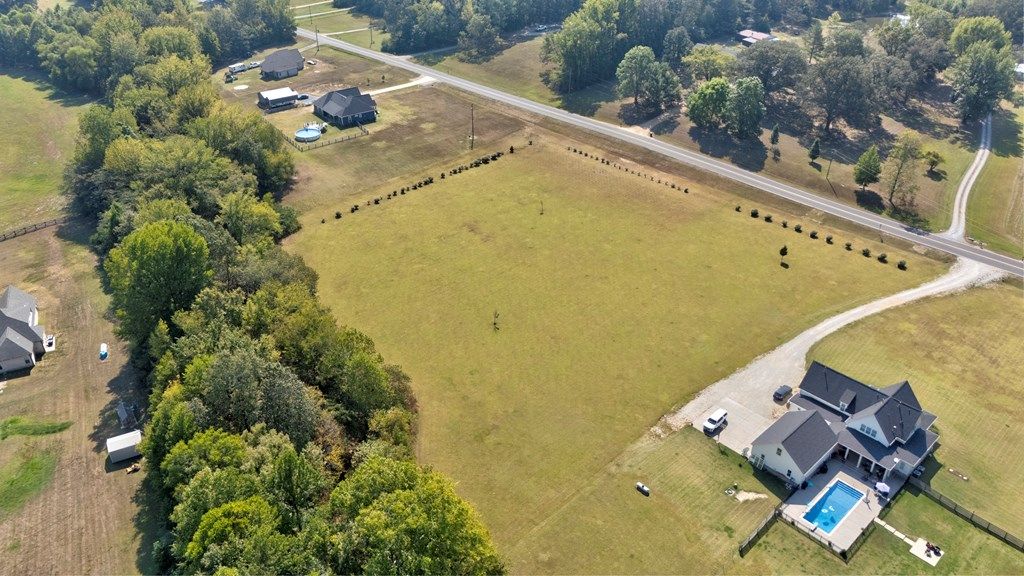 Photo of 8600 County Line Road, HERNANDO, MS 38632 (MLS # 161906)