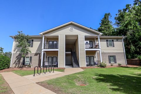 Photo of 1021 Molly Barr Dr #98 RD, OXFORD, MS 38655 (MLS # 167698)