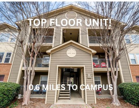 Photo of 2100 Old Taylor Rd #308, OXFORD, MS 38655 (MLS # 166821)