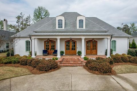 Photo of 1102 Hogan Cove, OXFORD, MS 38655 (MLS # 166976)