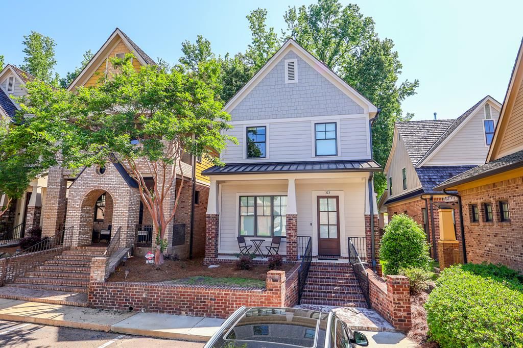 Photo of 323 Globe Loop, OXFORD, MS 38655 (MLS # 167279)