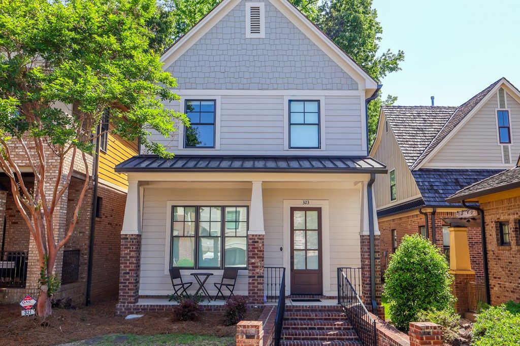 Photo of 323 Globe Loop, OXFORD, MS 38655 (MLS # 167279)