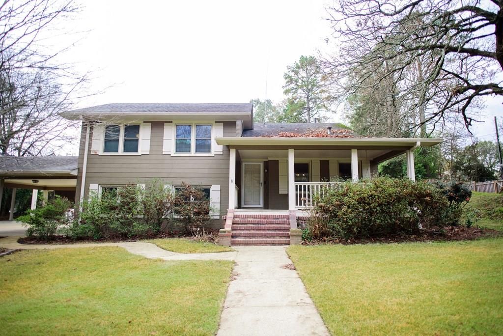 Photo of 310 Sisk Ave, OXFORD, MS 38655 (MLS # 162198)