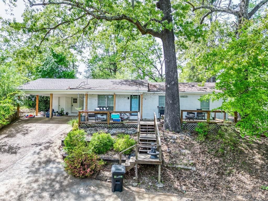 Photo of 2204 Haley Street, OXFORD, MS 38655 (MLS # 167216)