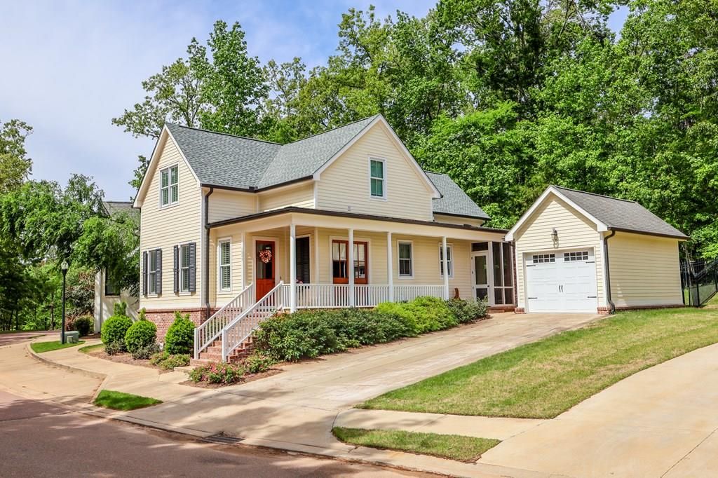 Photo of 1029 Fieldstone Lane, OXFORD, MS 38655 (MLS # 167244)