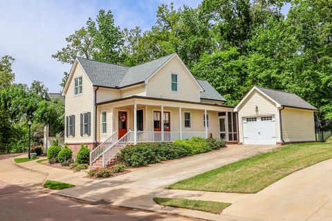 Photo of 1029 Fieldstone Lane, OXFORD, MS 38655 (MLS # 167244)