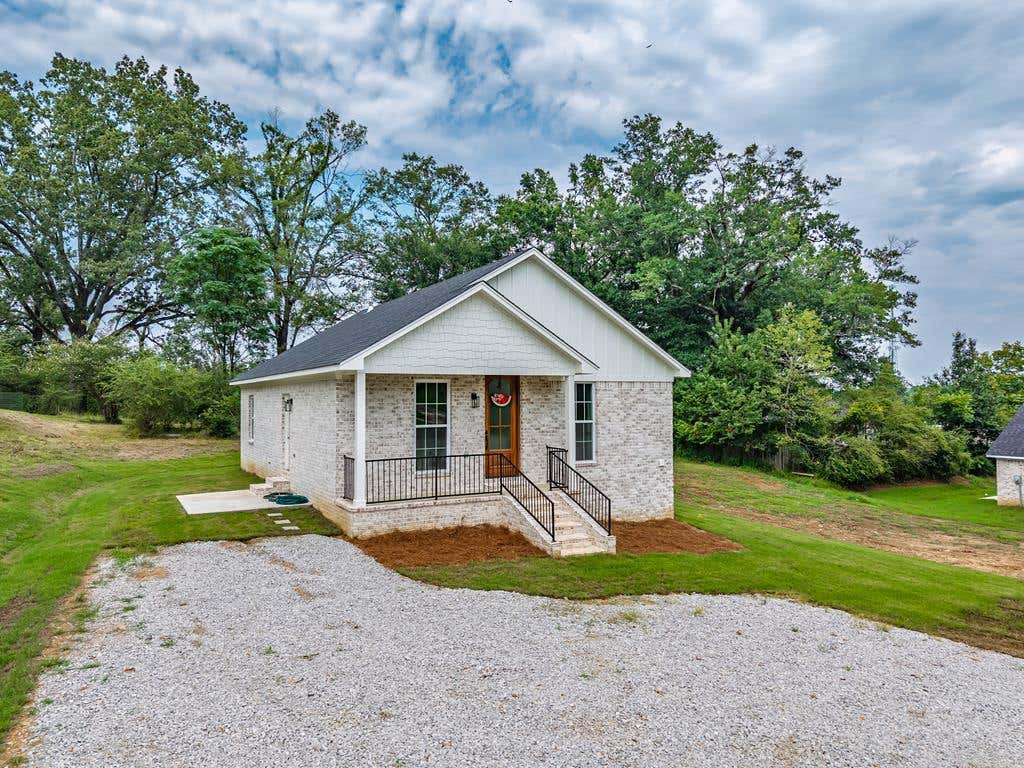 Photo of WATER VALLEY, MS 38965 (MLS # 168122)