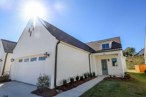 Photo of 435 South Grove Drive, OXFORD, MS 38655 (MLS # 161216)