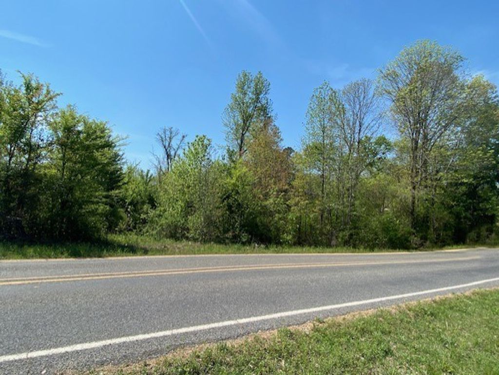 Photo of 0 East Tate, COLDWATER, MS 38618 (MLS # 167112)