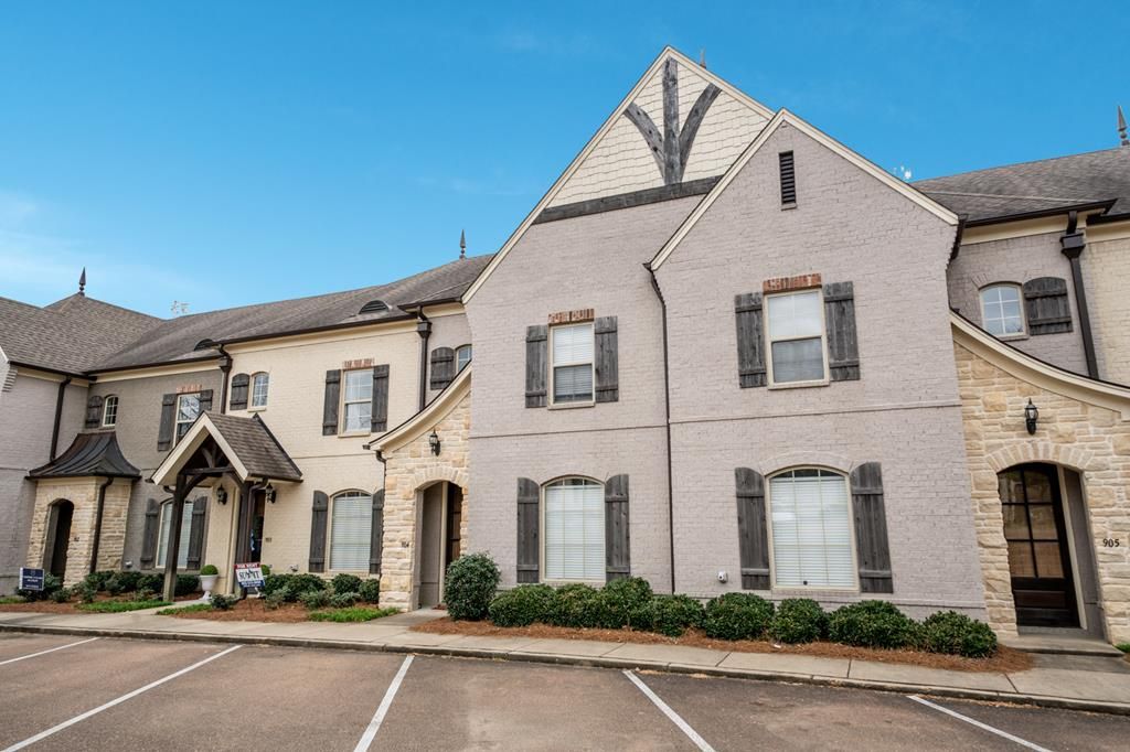 Photo of 103 Farm View Drive #904 Dr, OXFORD, MS 38655 (MLS # 167032)