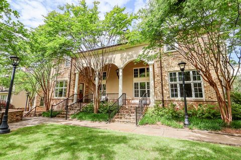 Photo of 608-08 Van Buren Avenue, OXFORD, MS 38655 (MLS # 167285)