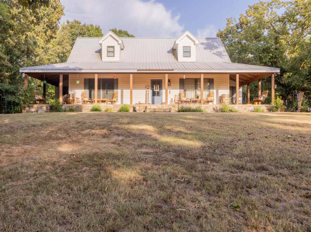Photo of OAKLAND, MS 38948 (MLS # 168273)