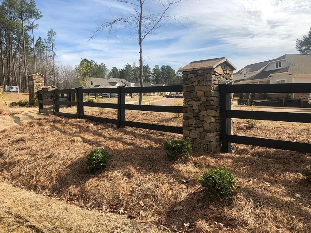 Photo of 1006 Nuttall Oak Drive, OXFORD, MS 38655 (MLS # 167198)