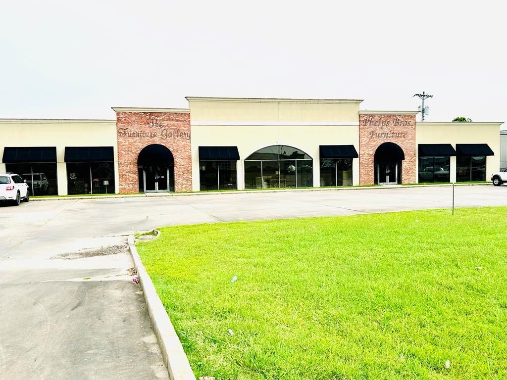 Photo of 869 S State Street, CLARKSDALE, MS 38614 (MLS # 162238)