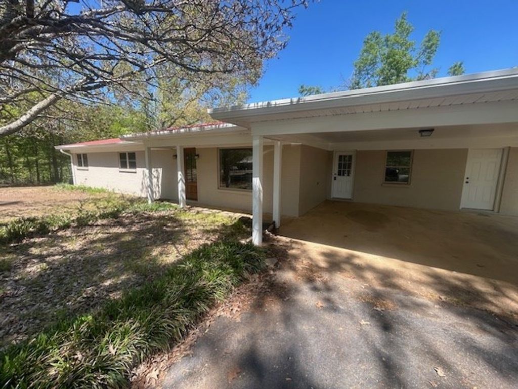 Photo of 1997 Vassar Road, POPE, MS 38658 (MLS # 162235)