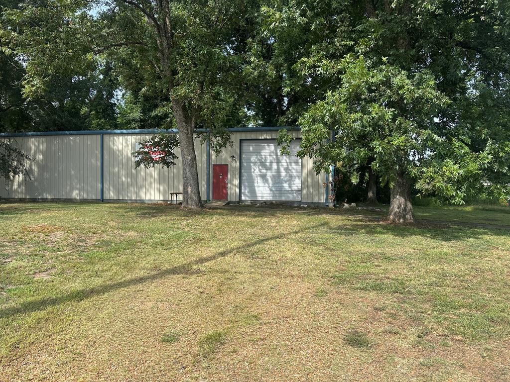 Photo of 231 Vance Street, BATESVILLE, MS 38606 (MLS # 161860)