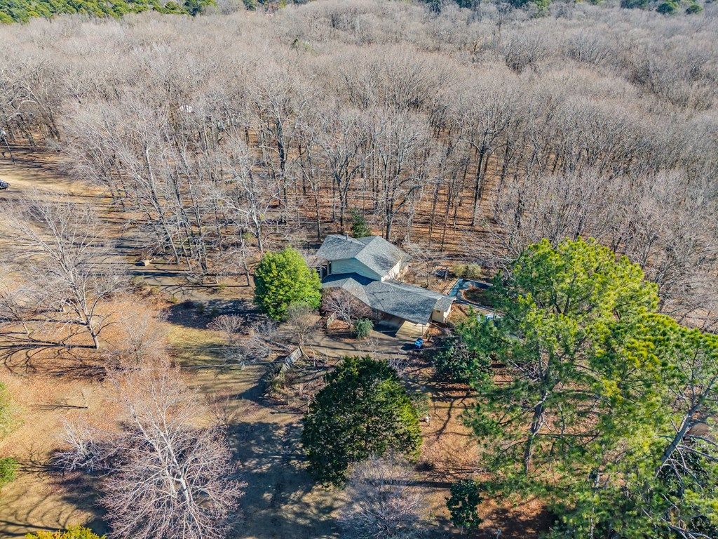 Photo of 104 Shagbark Drive, BATESVILLE, MS 38606 (MLS # 164442)