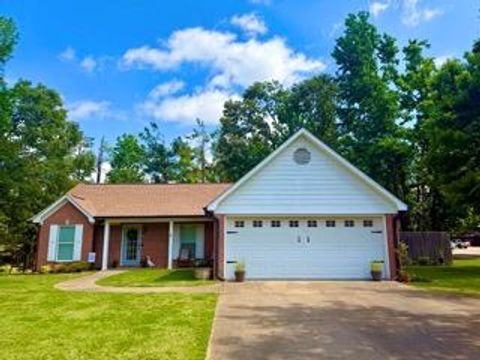 Photo of 800 Deerfield DR, OXFORD, MS 38655 (MLS # 167500)