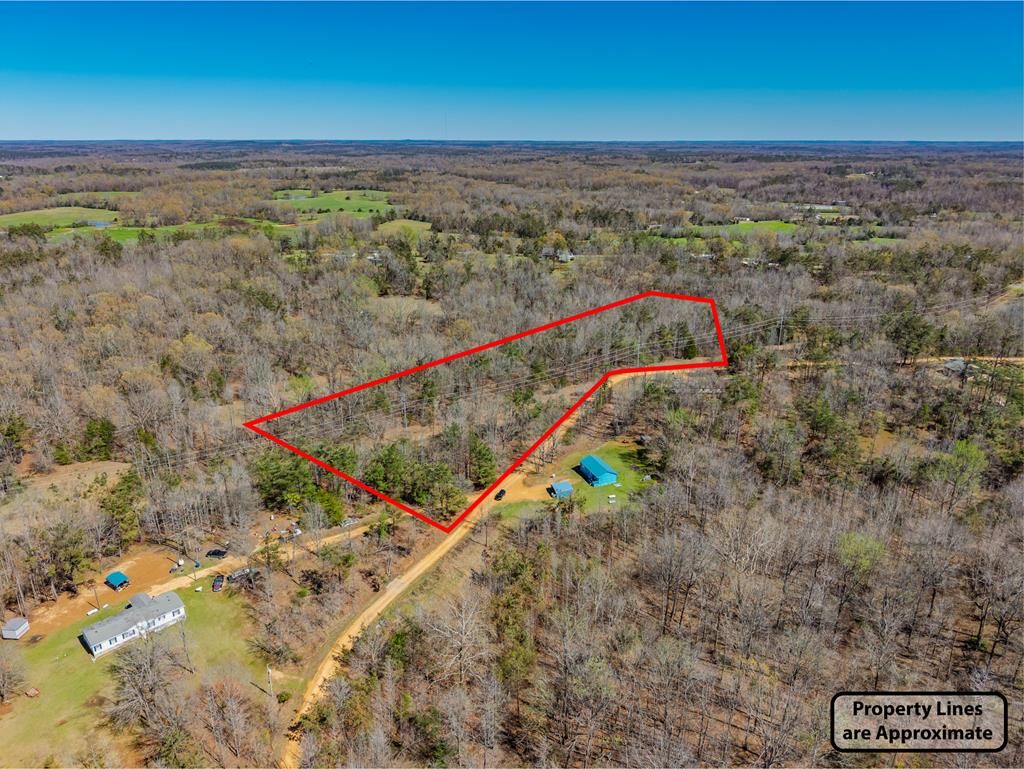 Photo of 0 Quincy Road, BATESVILLE, MS 38606 (MLS # 166831)