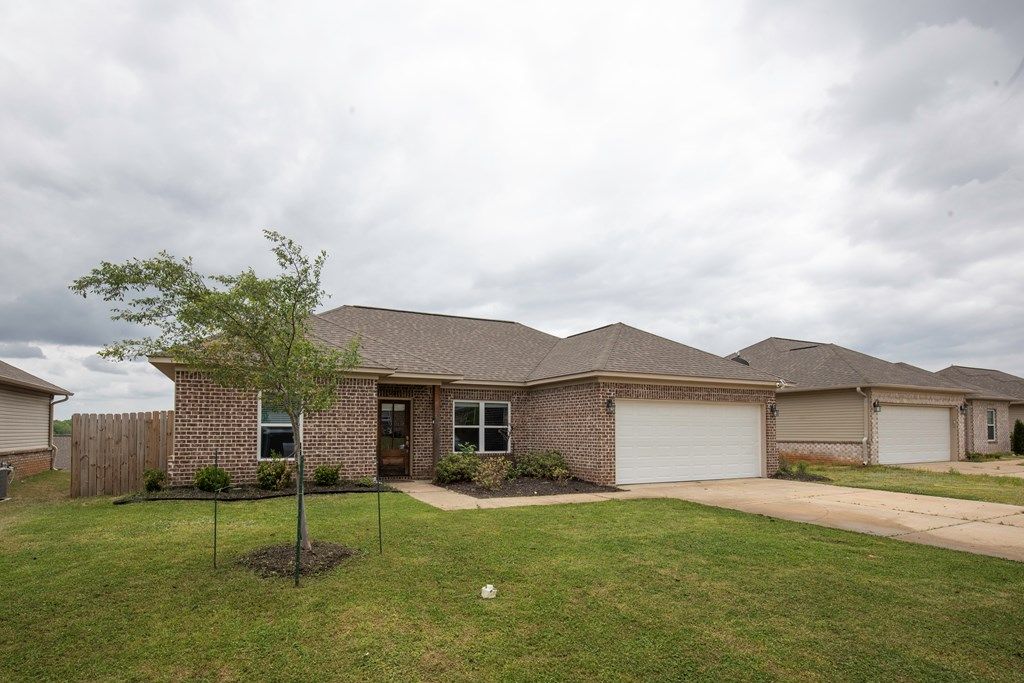 Photo of 2008 Sweetbriar, OXFORD, MS 38655 (MLS # 167203)