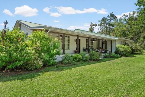 Photo of 870 County Road 313, OXFORD, MS 38601 (MLS # 167722)