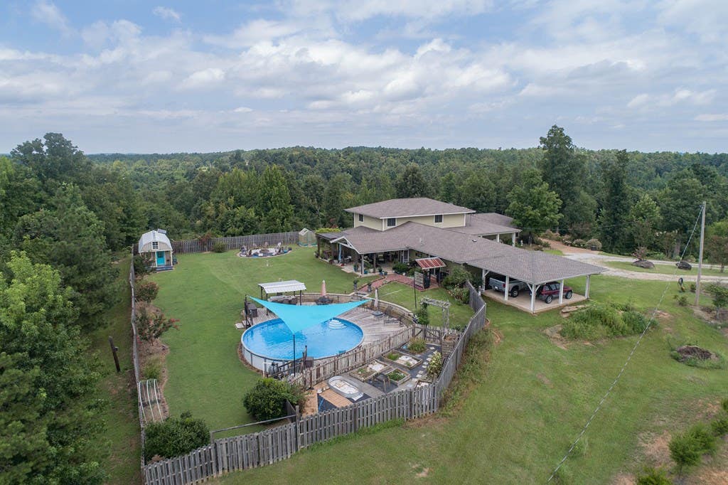 Photo of HOLLY SPRINGS, MS 38635 (MLS # 168152)
