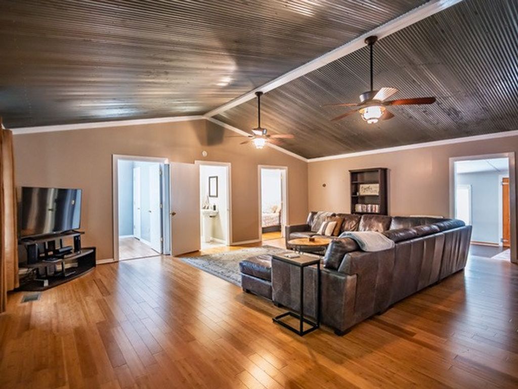 Photo of 22236 Hwy 32, OAKLAND, MS 38948 (MLS # 167194)