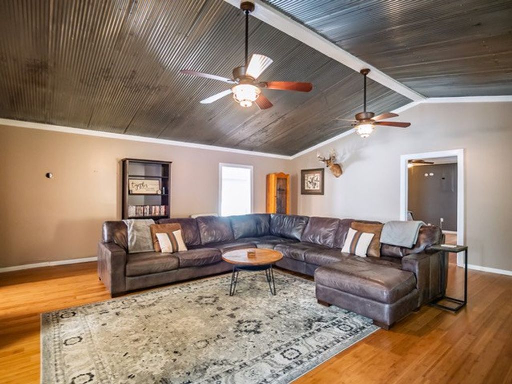 Photo of 22236 Hwy 32, OAKLAND, MS 38948 (MLS # 167194)