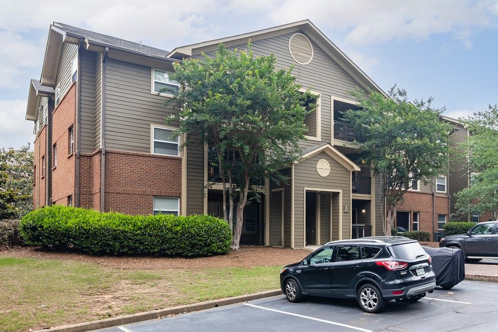 Photo of 2100 Old Taylor Road C209, OXFORD, MS 38655 (MLS # 164668)