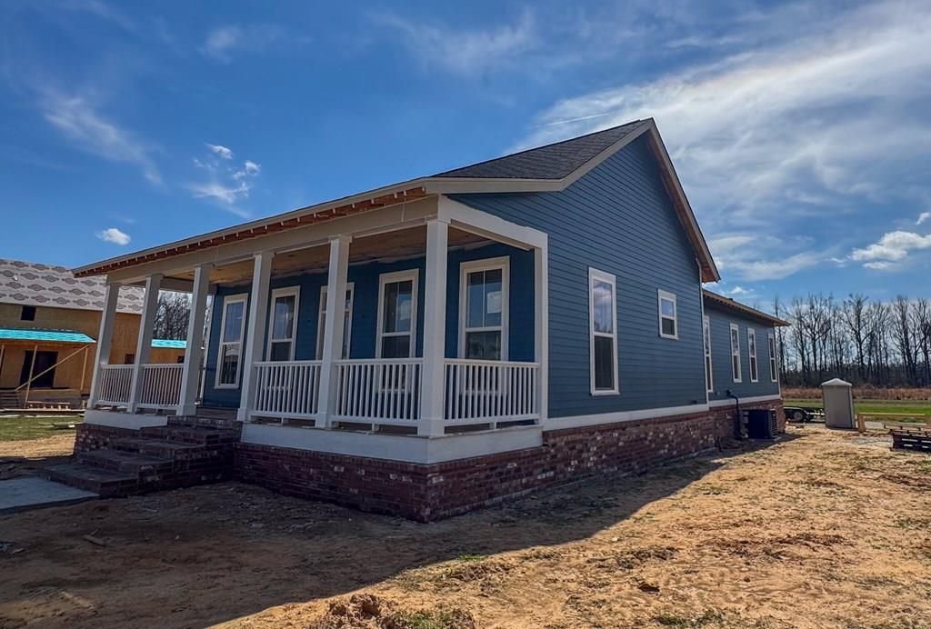 Photo of 927 Octavia, TAYLOR, MS 38673 (MLS # 164712)