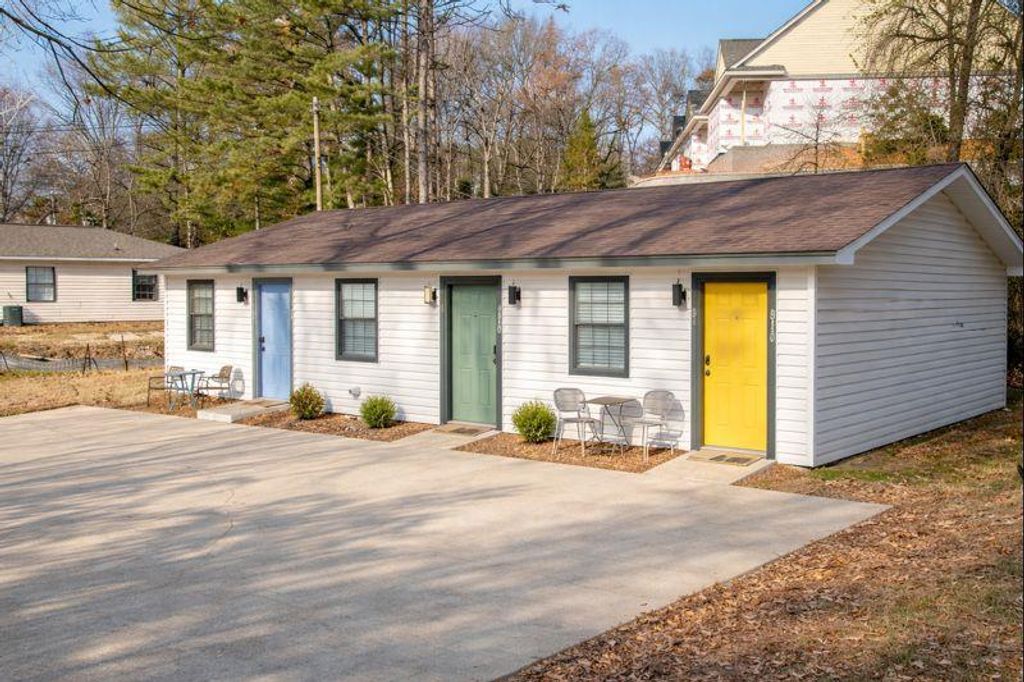 Photo of 304-312 Chrestman Cv, OXFORD, MS 38655 (MLS # 167130)