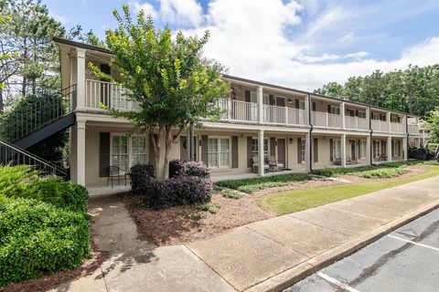 Photo of 119 Chestnut, OXFORD, MS 38655 (MLS # 167574)