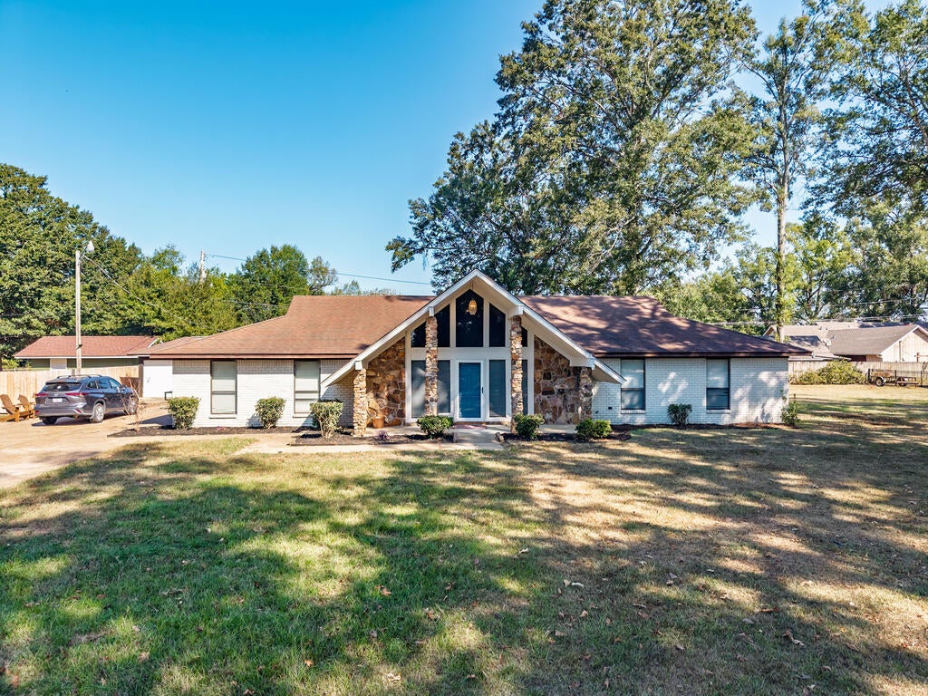 Photo of GRENADA, MS 38901 (MLS # 168726)