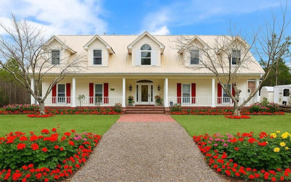 Photo of 139 Pine Ridge Cove, HOLLY SPRINGS, MS 38635 (MLS # 164758)