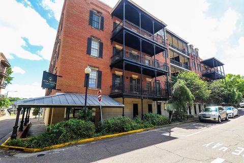 Photo of 1300 Van Buren #312 Ave, OXFORD, MS 38655 (MLS # 166808)