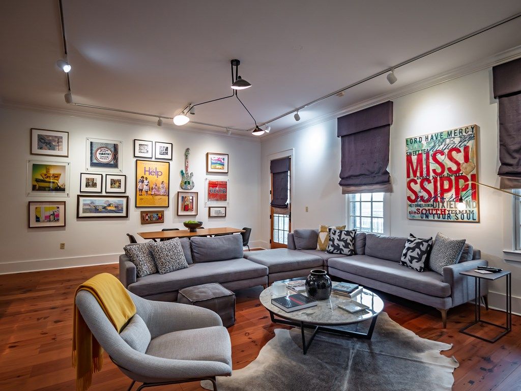 Photo of 1300 Van Buren #312 Ave, OXFORD, MS 38655 (MLS # 166808)