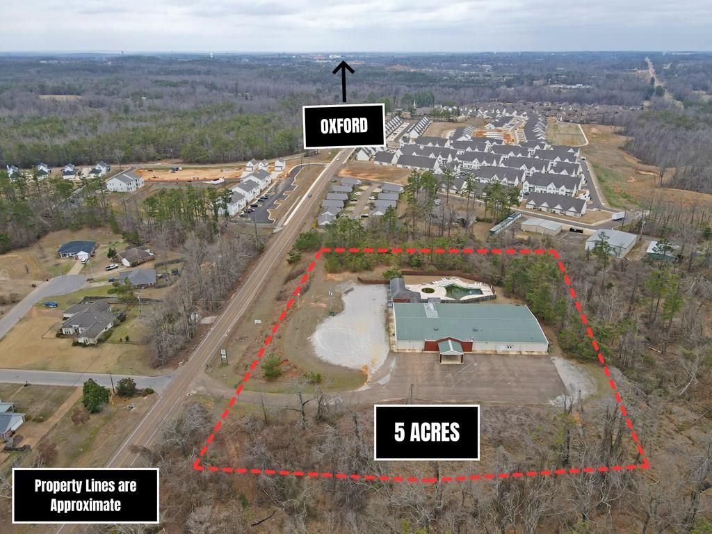 Photo of 3903 South Lamar, OXFORD, MS 38655 (MLS # 164691)