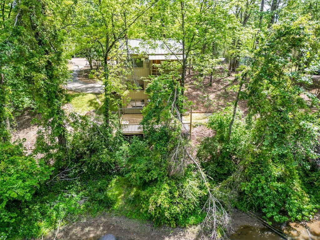 Photo of 1306 Midland Cove, OXFORD, MS 38655 (MLS # 167192)