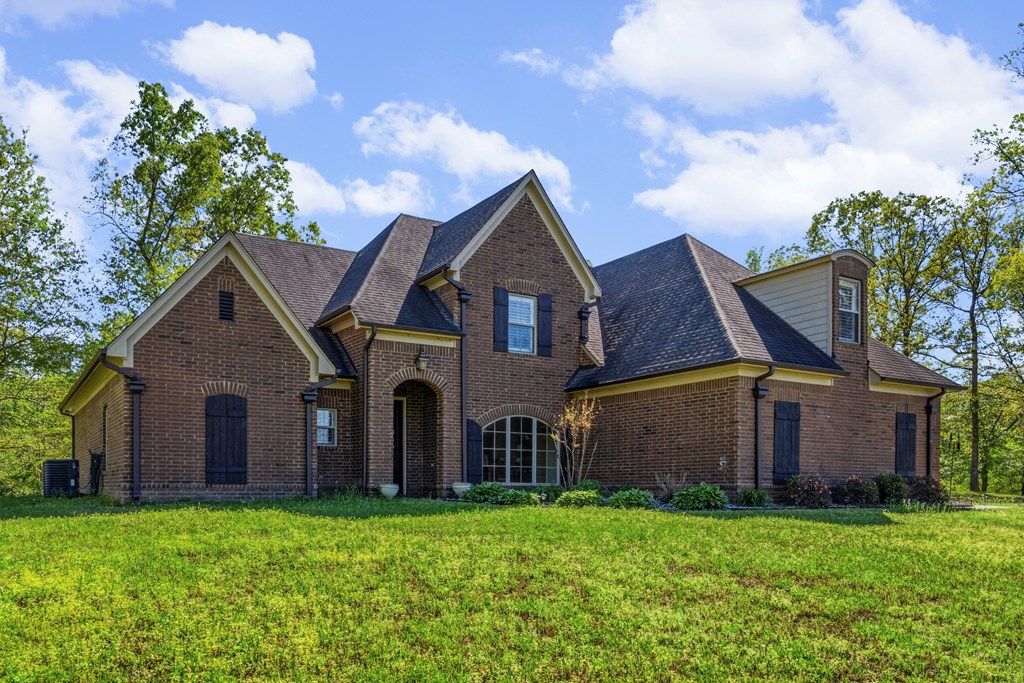 Photo of 1795 Gaines Road, HERNANDO, MS 38632 (MLS # 167122)