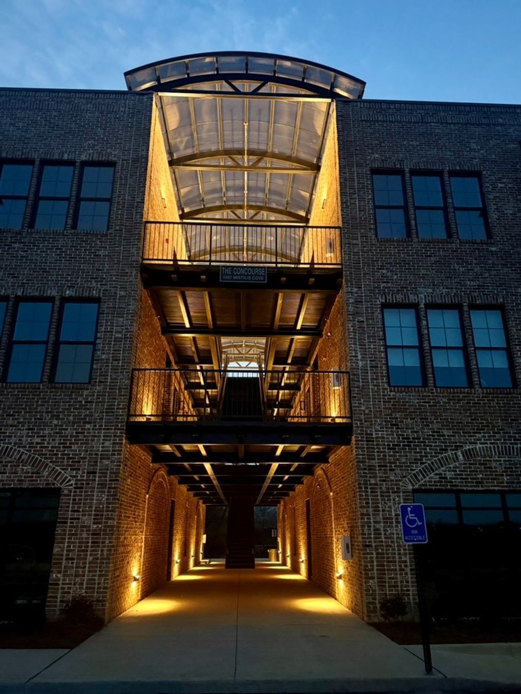 Photo of Unit 202 1007 Mistilis Cv, OXFORD, MS 38655 (MLS # 164558)