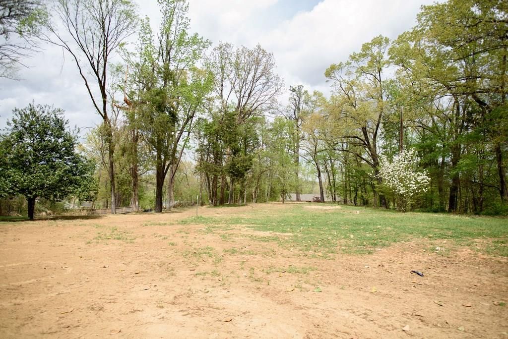 Photo of 107 Colonial, OXFORD, MS 38655 (MLS # 167149)