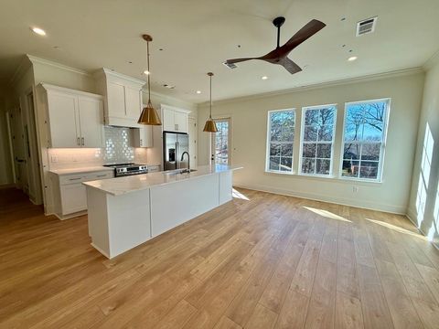 Photo of Unit 305 1007 Mistilis Cv, OXFORD, MS 38655 (MLS # 164557)