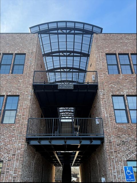 Photo of Unit 305 1007 Mistilis Cv, OXFORD, MS 38655 (MLS # 164557)