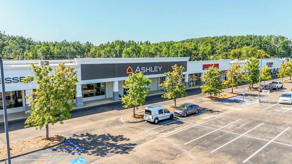 Photo of OXFORD, MS 38655 (MLS # 168502)