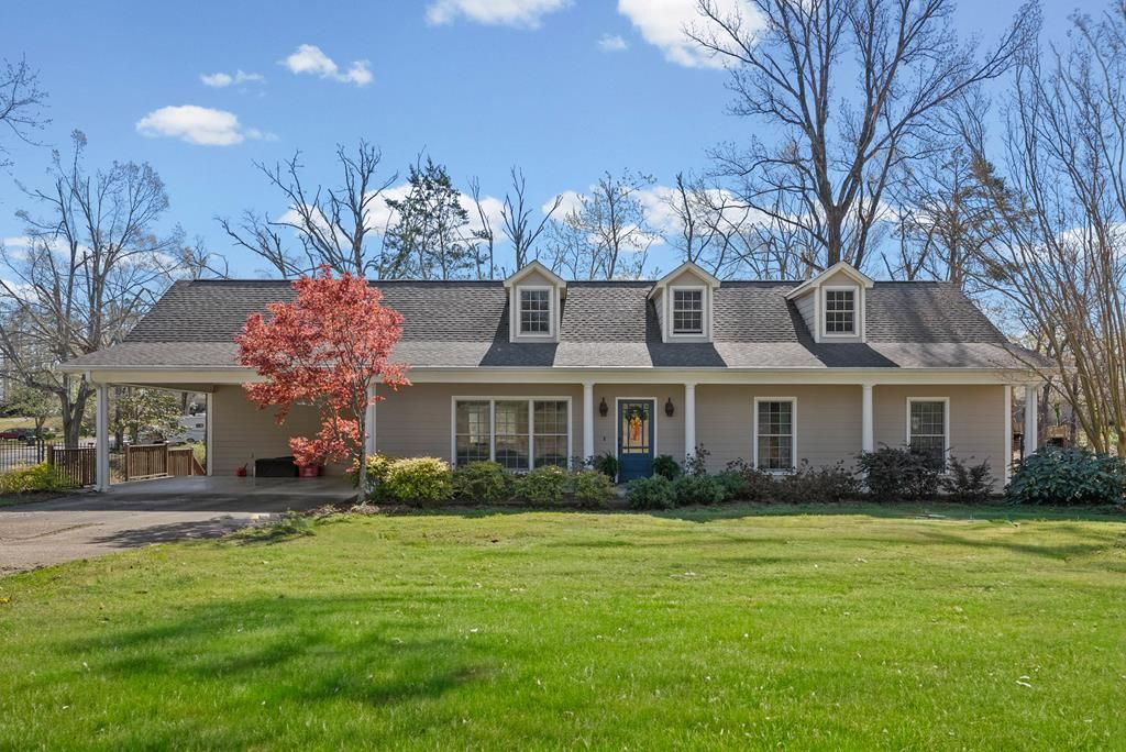 Photo of 402 Murray St, OXFORD, MS 38655 (MLS # 166961)