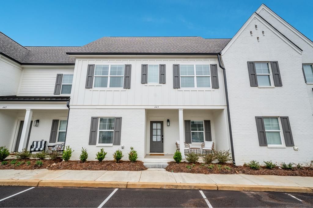 Photo of 643 Cottage Grove Circle, OXFORD, MS 38655 (MLS # 166866)