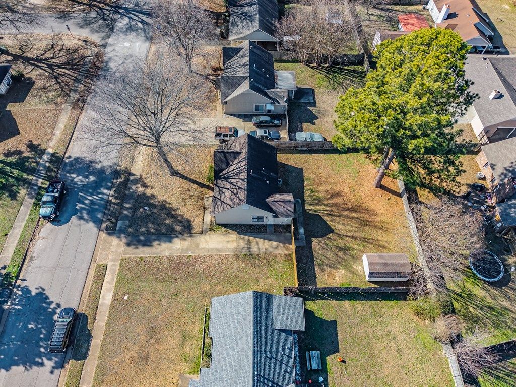 Photo of 1926 Tissington Drive, Horn Lake, MS 38637 (MLS # 164459)